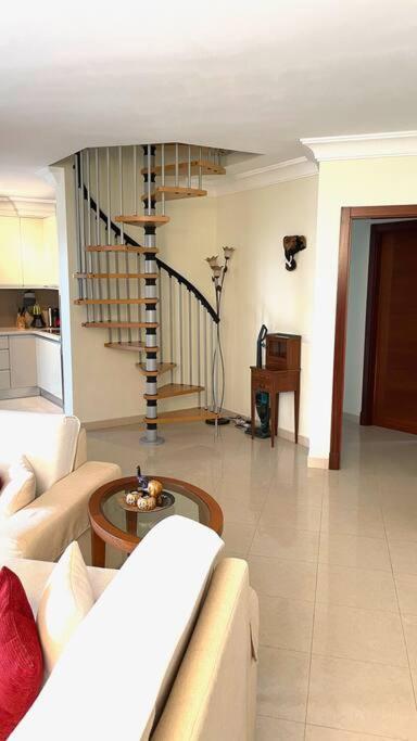 Luxurioese Duplex Ferienwohnung In Sehr Ruhiger Wohnanlage Mit Meerblick Palm-mar Kültér fotó