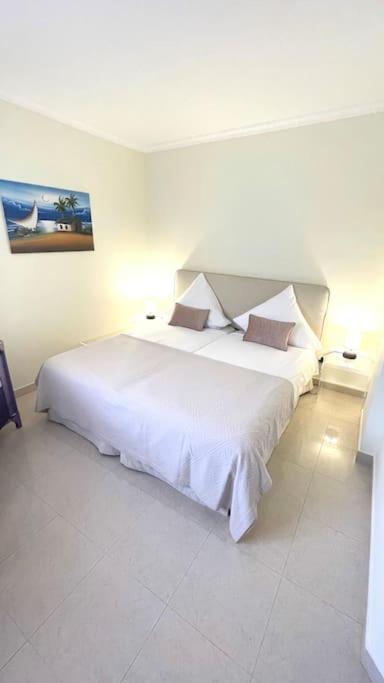 Luxurioese Duplex Ferienwohnung In Sehr Ruhiger Wohnanlage Mit Meerblick Palm-mar Kültér fotó
