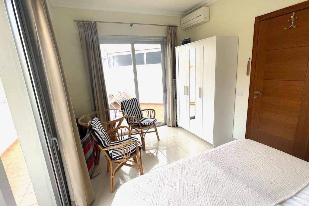Luxurioese Duplex Ferienwohnung In Sehr Ruhiger Wohnanlage Mit Meerblick Palm-mar Kültér fotó